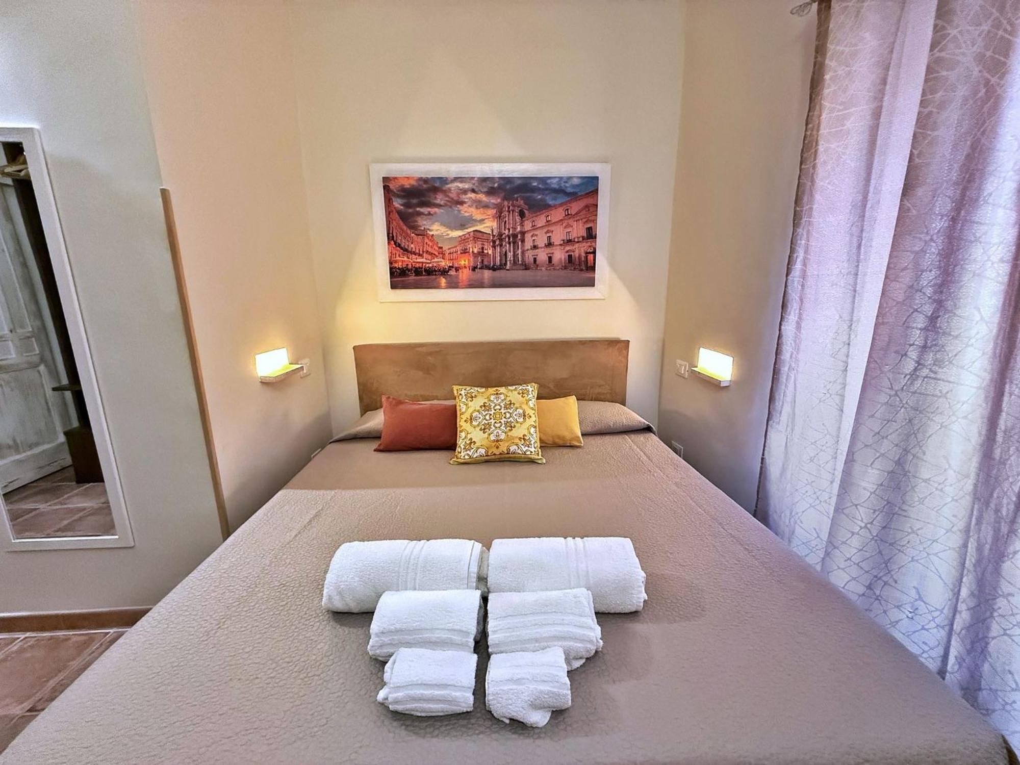Case Triscele - B&B Syracuse ภายนอก รูปภาพ